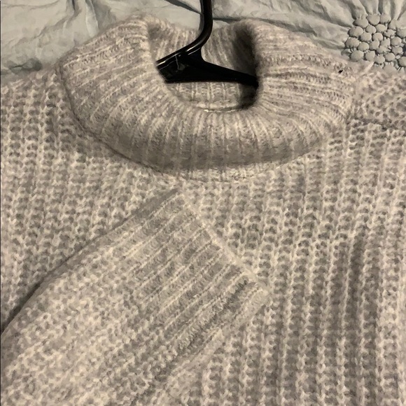 GARAGE turtle neck sweater - Picture 3 of 3